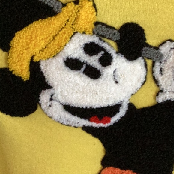 One of a Kind vintage golf Mickey Mouse shirt. Light cotton. Raised emblem. - Picture 2 of 5